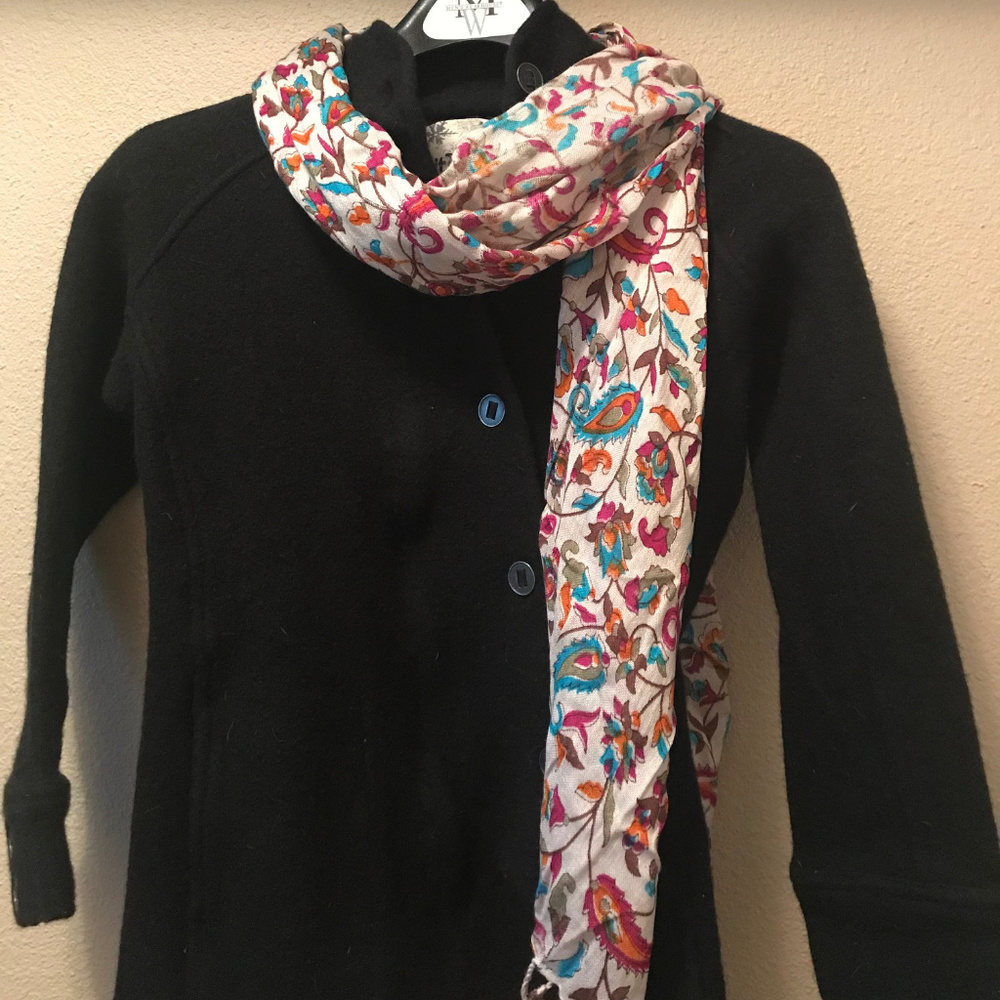 Happy Floral Scarf